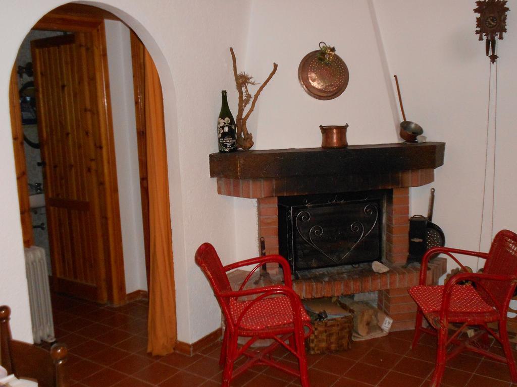 Appartamento Roccione Ovindoli Værelse billede